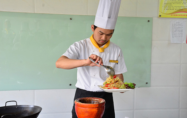 泰国厨师展示异域风味