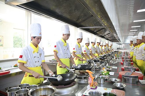 没有烹饪基础，能学好厨师吗？