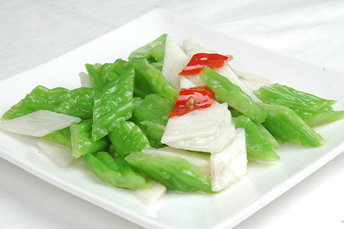 三个妙招去除苦瓜苦味
