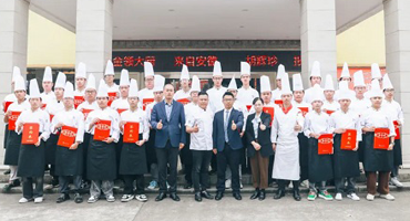 紫阳餐饮&上海新东方烹饪 | “主厨定向班”开班，让学生未毕业就定岗！