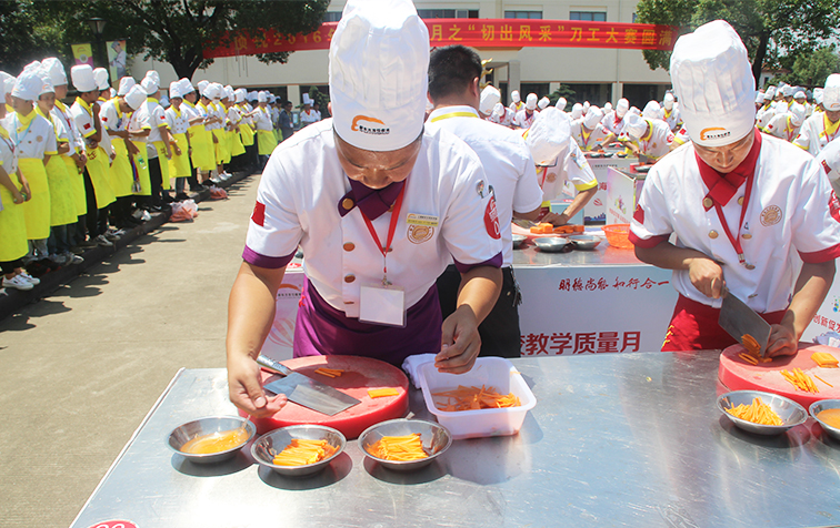 去上海新东方烹饪学校能学到东西吗？
