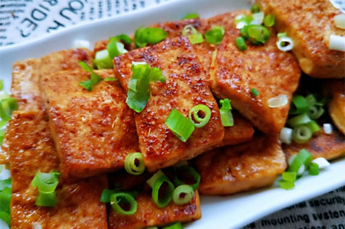 香煎豆腐的做法——新东方烹饪学校