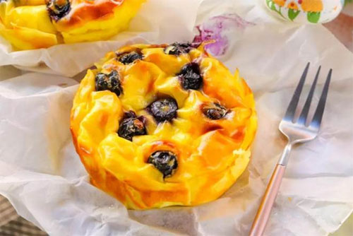 爆浆蓝莓蛋糕的做法--新东方烹饪学校