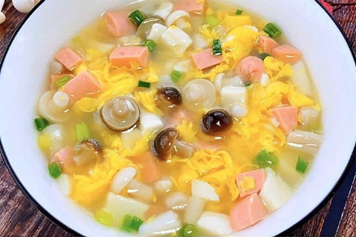滋补菌菇汤的做法——新东方烹饪学校
