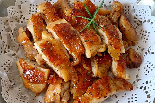 香煎脆皮鸡腿的做法——新东方烹饪教育