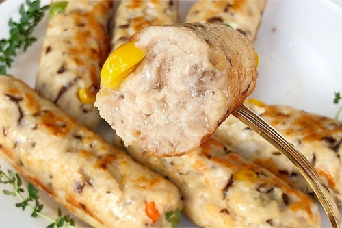 香菇鸡肉肠的做法——新东方烹饪教育
