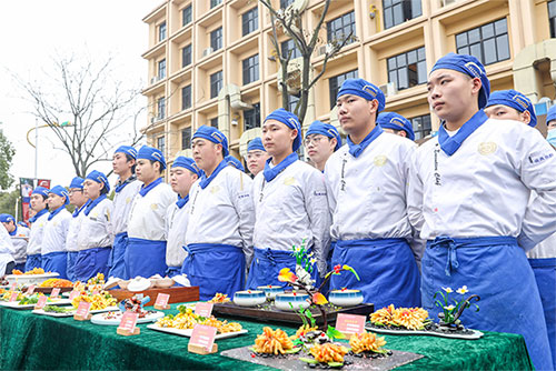 上海厨艺培训去哪里好，厨师行业前景怎么样？